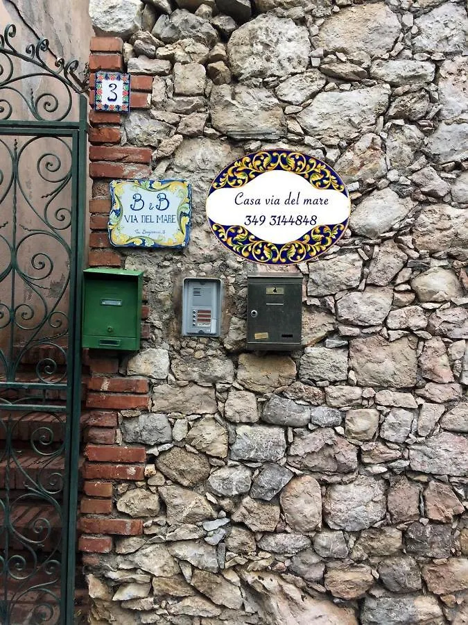 Bed & Breakfast La Via Del Mare Bed and Breakfast Taormina