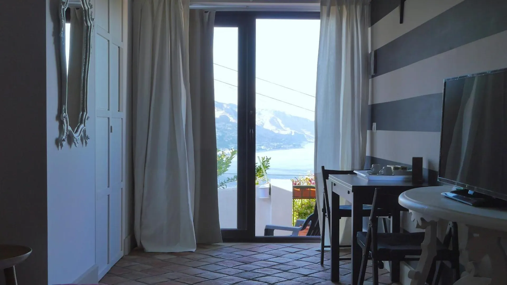 Bed & Breakfast La Via Del Mare Bed and Breakfast Taormina